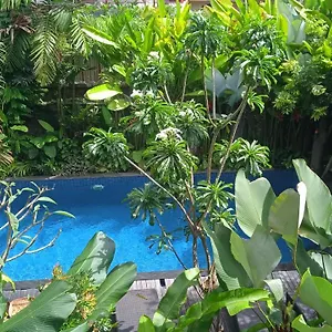 2* Affittacamere Tanah Semujan